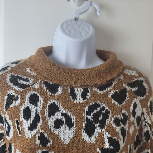 ALISON ANDREWS Leopard Print Sweater - Picture 4 of 9
